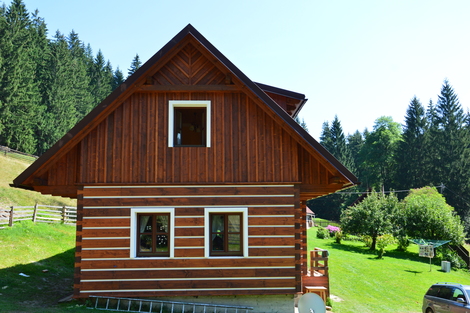 Rodinný dům | Dřevěné obložení domu